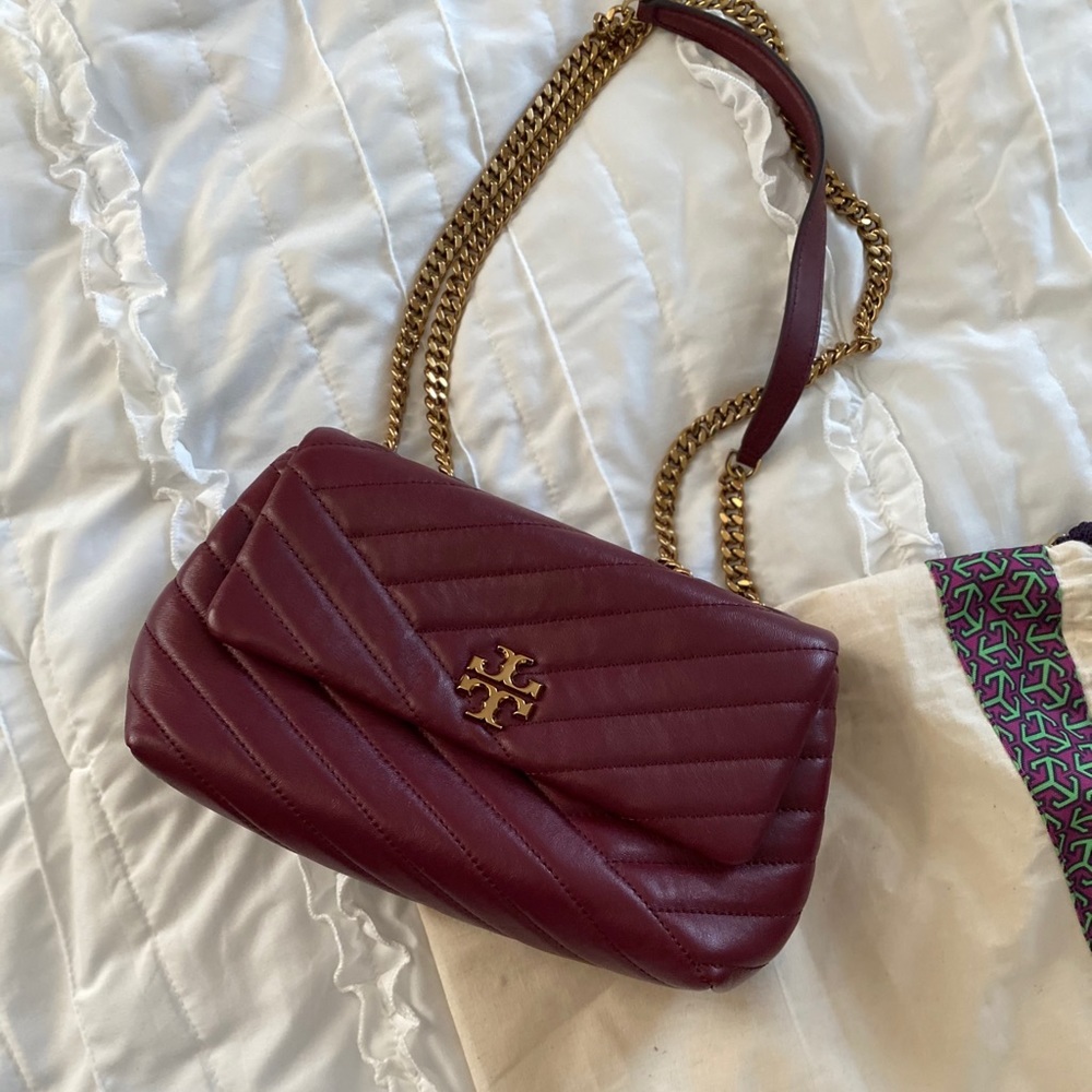 Tory Burch Kira chevron Purse